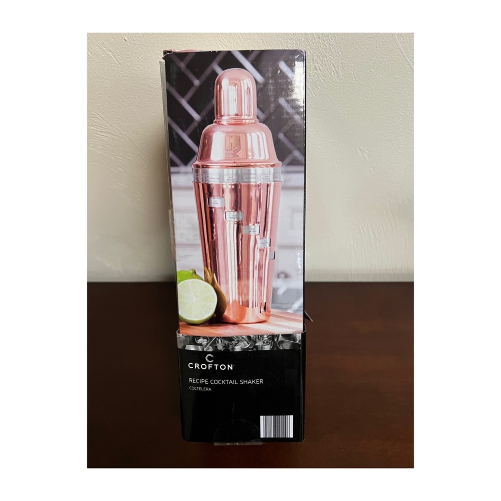 Crofton Recipe Cocktail Shaker. New in box.